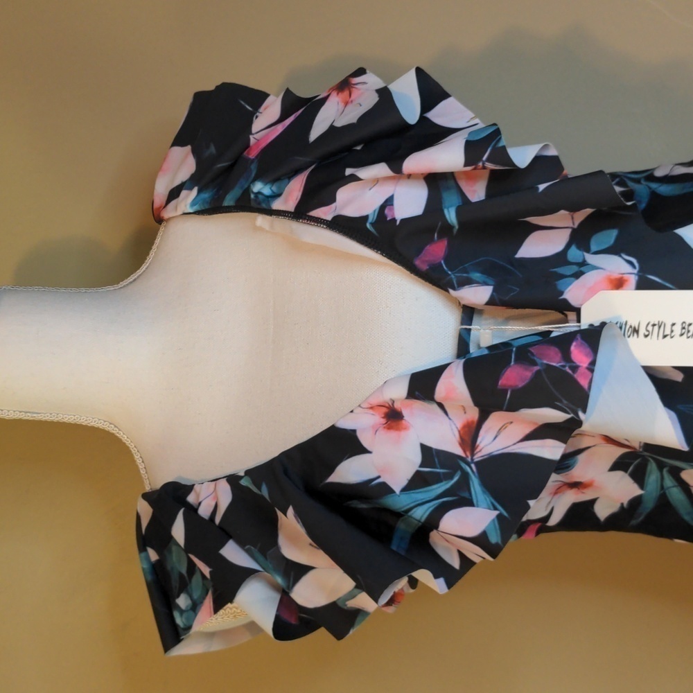 Sexy Deep V ONE PIECE Floral RUFFLE SWIM SUIT XL - Picture 4 of 13